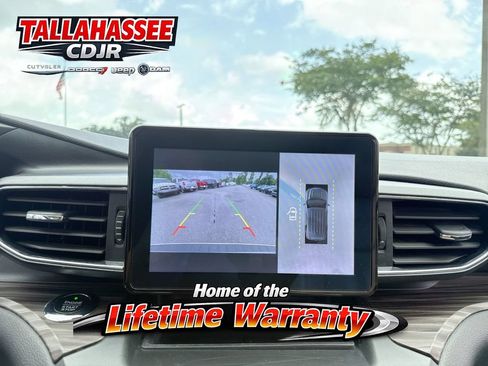 Used 2020 Ford Explorer Limited RWD image 26