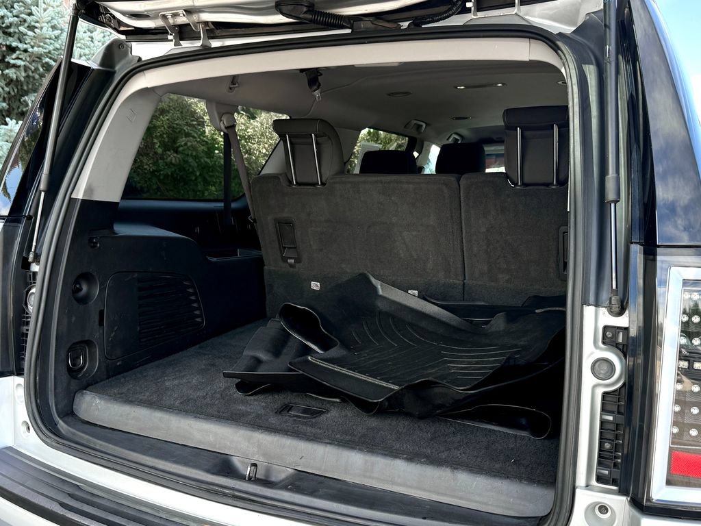 Used 2016 GMC Yukon XL SLE AWD/4WD image 14