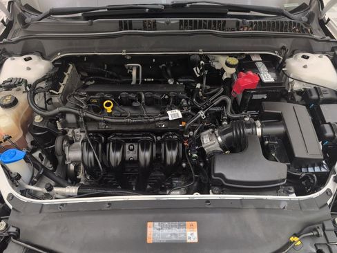 Used 2016 Ford Fusion SE image 39