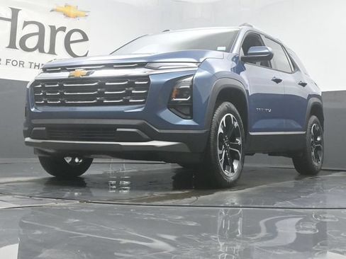 New 2026 Chevrolet Equinox LT w/ LPO, Floor Liner Package FWD image 4