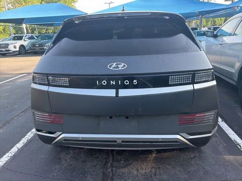 Used 2024 Hyundai Ioniq 5 SEL RWD image 11