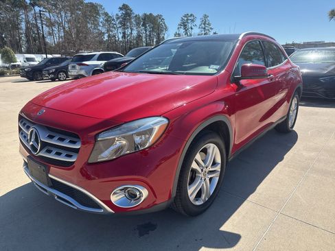 Used 2018 Mercedes-Benz GLA 250 image 8