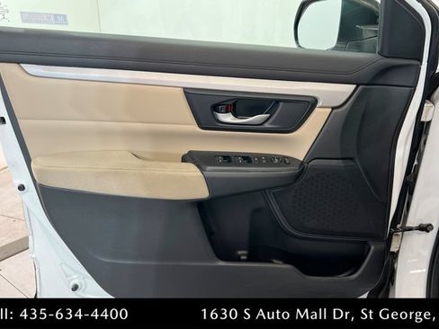 Used 2020 Honda CR-V LX image 14
