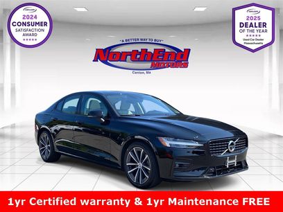 Used 2022 Volvo S60 B5 Momentum