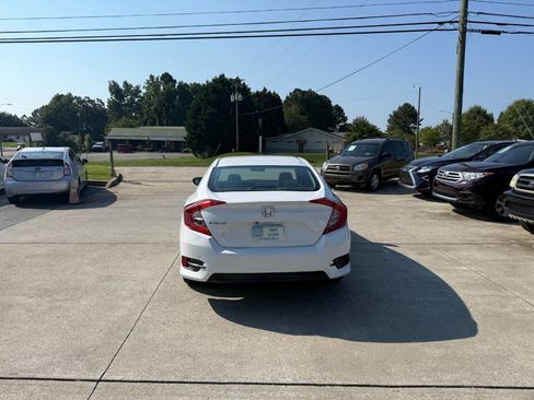 Used 2016 Honda Civic LX image 6