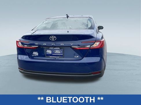 Used 2025 Toyota Camry LE w/ Convenience Package FWD image 4