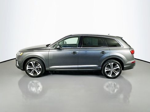 Used 2021 Audi Q7 3.0T Premium Plus w/ Premium Plus Package AWD/4WD image 4