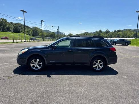 Used 2014 Subaru Outback 2.5i Limited AWD/4WD image 5