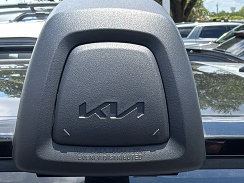 Used 2023 Kia Sportage X-Line w/ X-Line Premium Package AWD/4WD image 18