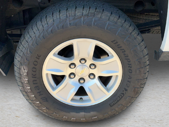 Used 2018 Chevrolet Silverado 1500 LT w/ All Star Edition RWD image 9