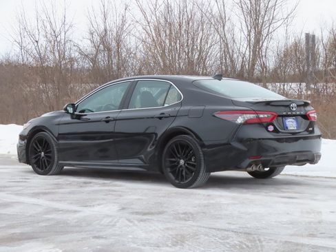 Used 2023 Toyota Camry XSE image 34