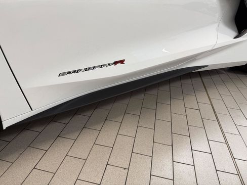 Used 2023 Chevrolet Corvette Stingray Coupe RWD image 33