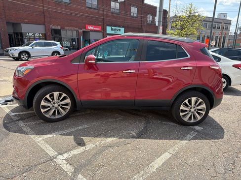 Used 2019 Buick Encore Preferred w/ Safety Package AWD/4WD image 3