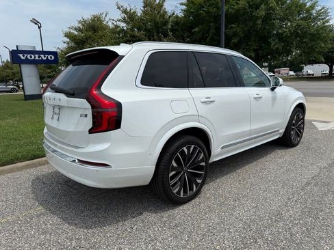 Used 2025 Volvo XC90 B5 Plus w/ Protection Package Premier AWD/4WD image 5