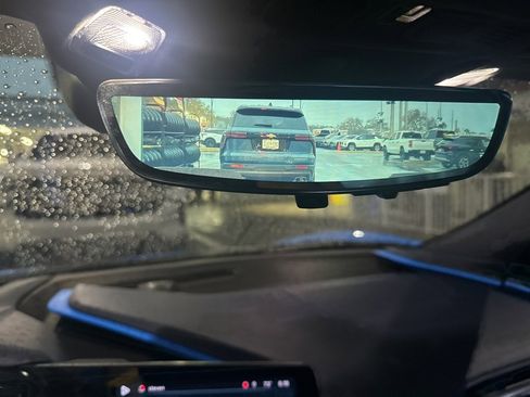 Used 2024 Chevrolet Corvette Stingray Premium Conv w/ Z51 Performance Package image 19