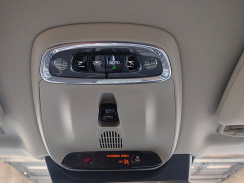 Used 2022 Volvo XC90 T8 Inscription w/ Advanced Package image 5