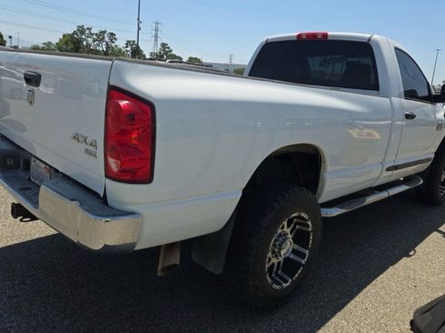 Used 2007 Dodge Ram 2500 Truck SLT w/ Trailer Tow Group AWD/4WD image 4