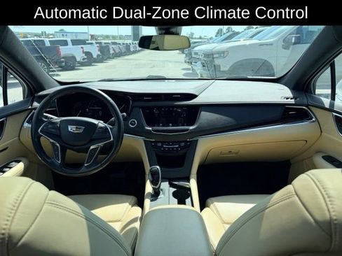 Used 2019 Cadillac XT5 Luxury AWD/4WD image 7