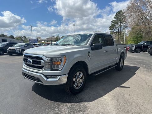 Used 2023 Ford F150 XLT w/ Equipment Group 302A High AWD/4WD image 7