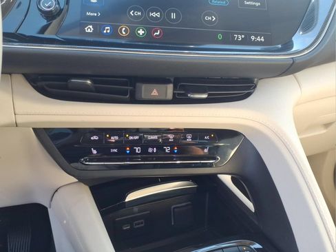 Used 2023 Buick Envision Essence AWD/4WD image 16