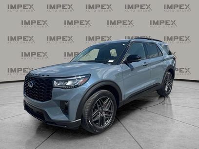 Used 2025 Ford Explorer ST-Line w/ Premium Package