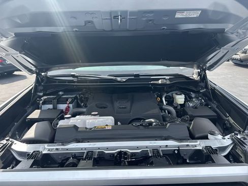 New 2025 Toyota Tundra SR5 AWD/4WD image 12