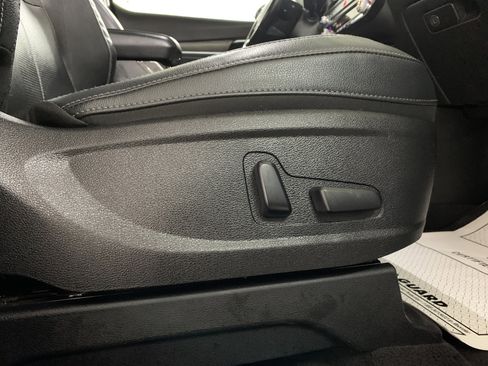 Used 2022 Kia Telluride EX w/ EX Premium Package image 32