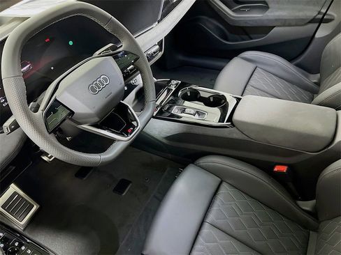 New 2025 Audi S6 e-tron Premium Plus image 21