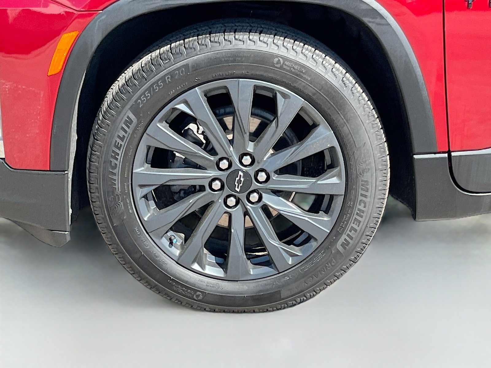 Used 2023 Chevrolet Traverse RS w/ LPO, Floor Liner Package AWD/4WD image 34