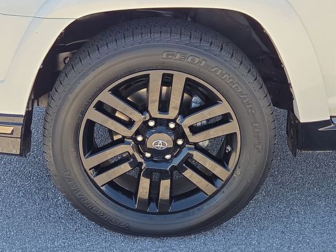 Used 2020 Toyota 4Runner Nightshade AWD/4WD image 7