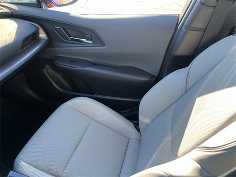 Used 2024 Toyota Prius Limited image 20