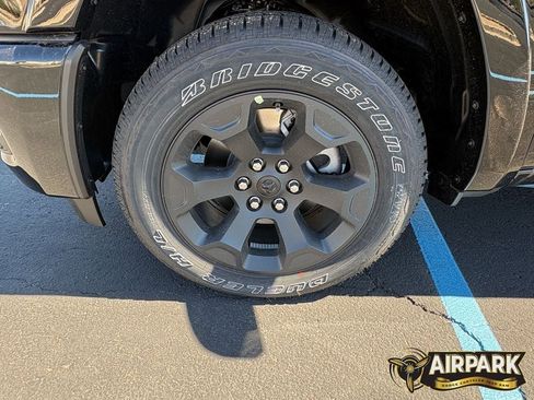 New 2026 RAM 1500 Big Horn AWD/4WD image 10