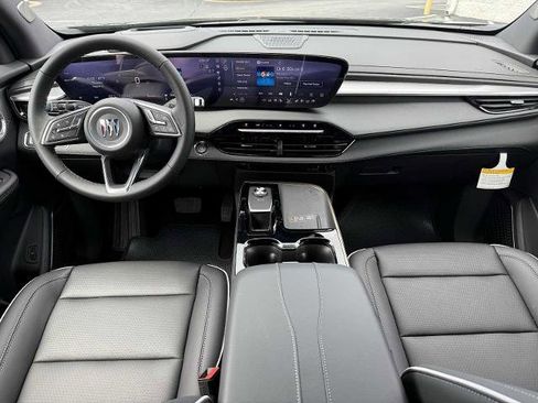 New 2026 Buick Enclave Avenir image 2