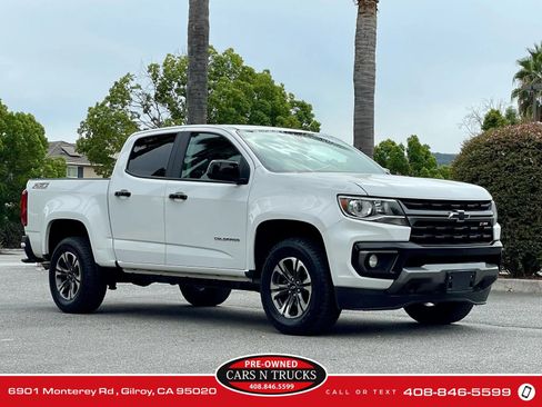 Used 2022 Chevrolet Colorado Z71 AWD/4WD image 3