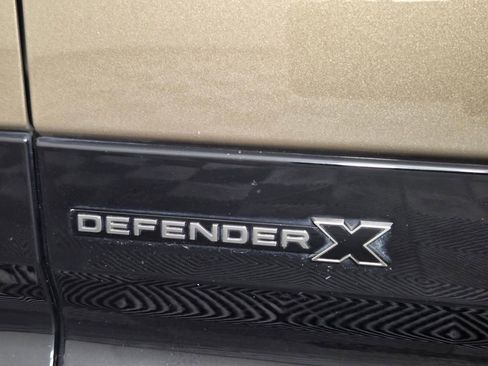 Used 2023 Land Rover Defender 110 X AWD/4WD image 9