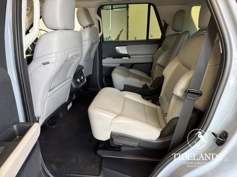 Certified 2025 Ford Expedition Active RWD image 30