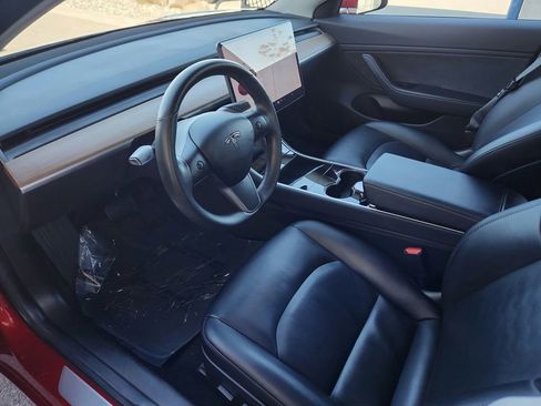 Used 2018 Tesla Model 3 RWD image 17