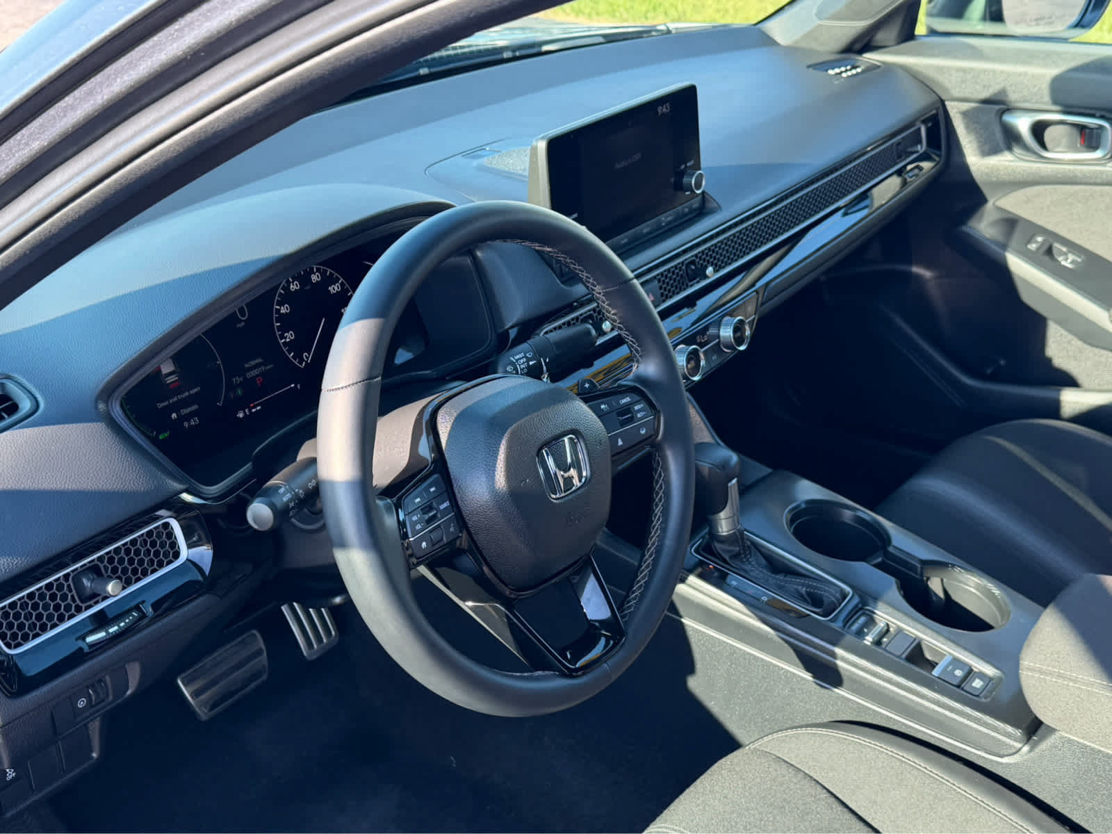Used 2025 Honda Civic Sport image 23