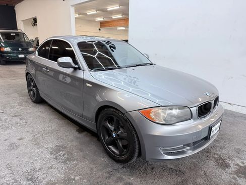 Used 2011 BMW 128i Coupe image 2
