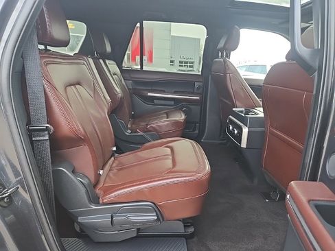 Used 2023 Ford Expedition Max Limited image 37