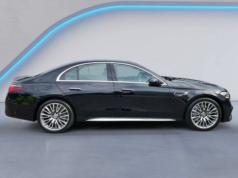 Certified 2025 Mercedes-Benz E 53 AMG e 4MATIC Sedan image 3