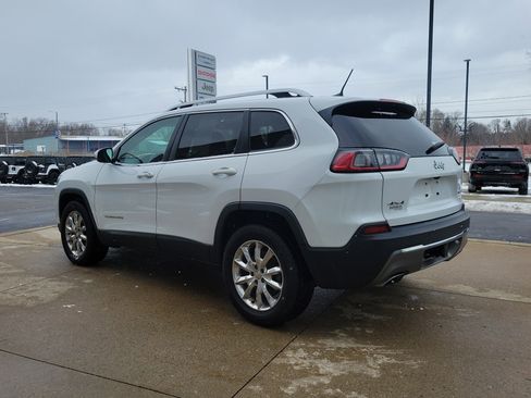 Used 2019 Jeep Cherokee Limited w/ Technology Group image 3