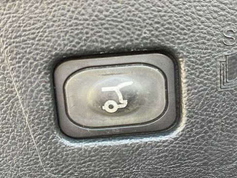 Used 2021 Ford Edge SEL w/ Convenience Package image 30