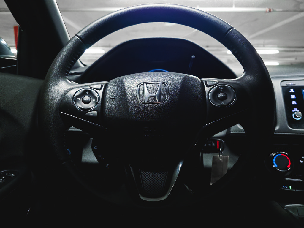Used 2019 Honda HR-V Sport image 22