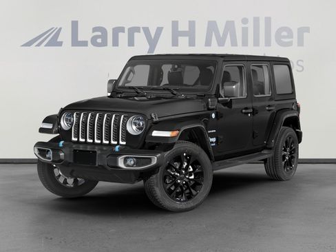 Used 2023 Jeep Wrangler Unlimited Rubicon 4xe w/ Cold Weather Group AWD/4WD image 1