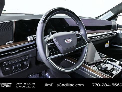 Certified 2025 Cadillac Escalade ESV Sport Platinum w/ LPO, ONYX Package image 4
