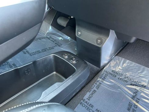 Used 2024 Kia EV6 Light image 38