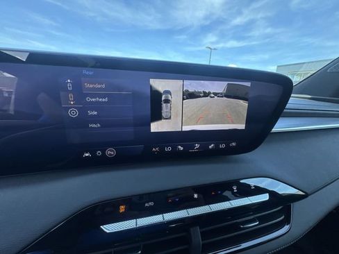 New 2026 Buick Enclave Sport Touring w/ Power Package FWD image 17