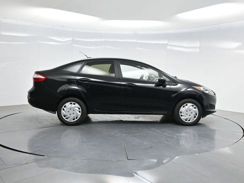 Used 2017 Ford Fiesta S FWD image 26