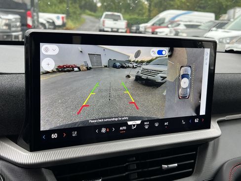New 2026 Ford Explorer ST-Line w/ ST-Line Street Pack AWD/4WD image 19